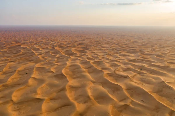 Vista Aérea Safari Deserto Vermelho Com Duna Areia Cidade Dubai — Fotografia de Stock