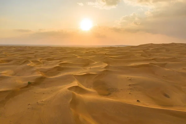 Luchtfoto Van Rode Desert Safari Met Zandduin Dubai City Verenigde — Stockfoto