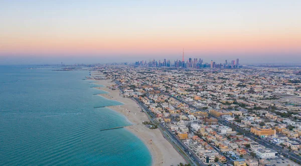 Luftaufnahme Von Dubais Küstenstrand Mit Skyline Der Innenstadt Bucht Den — Stockfoto