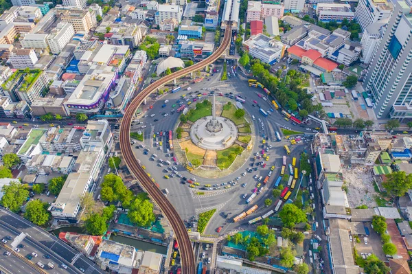 Vista Aérea Monumento Vitória Rua Movimentada Roundabout Bangkok Downtown Skyline — Fotografia de Stock