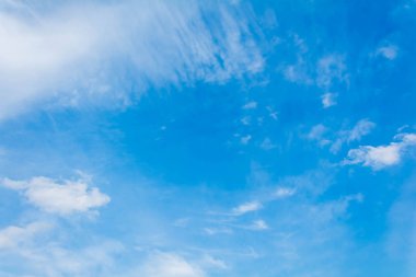 mavi gökyüzü bulut üzerinde air