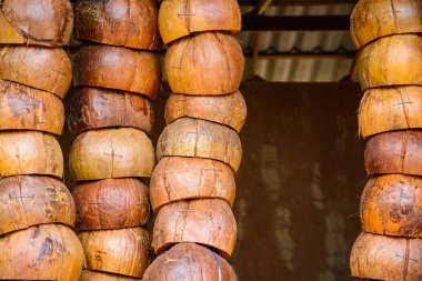 tuğla saksı ve ağaç Dükkanı açık