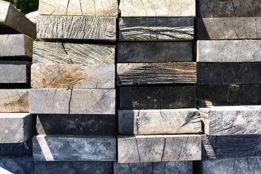 yığın kalın tahta ahşap sabit köprü inşaatı için açık