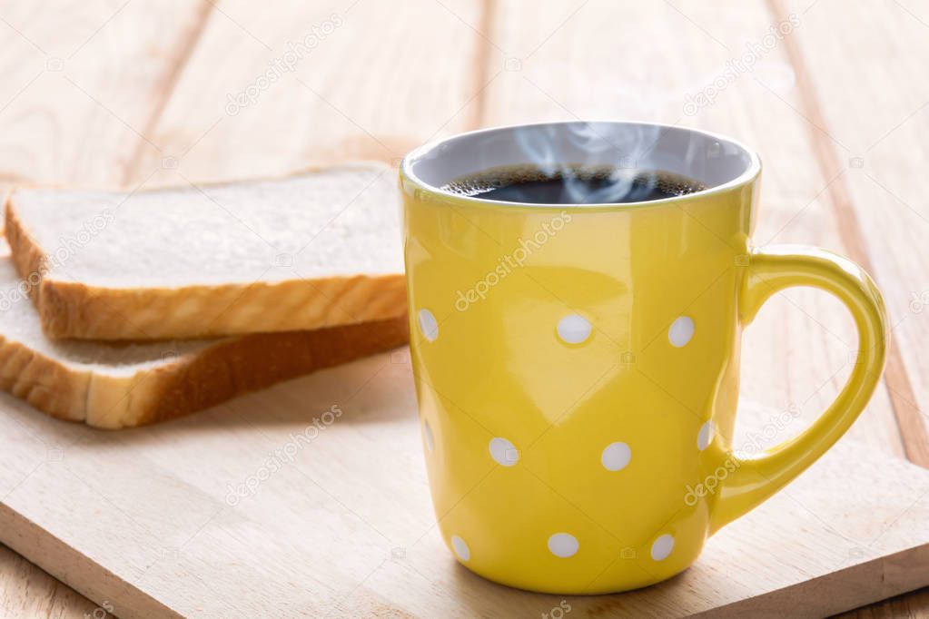 Buenos dias cafe y pan Buenos días negro taza de café