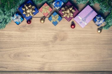 Festival Noel ve hediye kutuları