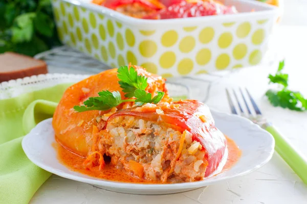 Stuffed peppers with ground meat and rice, horizontal