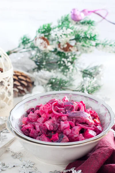 Christmas salad with beets and herring, selective focus — Stock Photo, Image