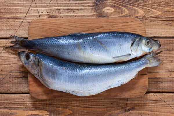 Step-by-step preparation of salted herring, step 2 - preparation of fresh herring for salting, top view, selective focus — Stock Image Step Step Preparation Salted Herring Step Preparation Fresh Herring Salting Stock Picture