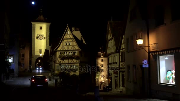 4 k video klip slavnou věž s hodinami v noci, Rothenberg ob der Tauber, Německo — Stock video