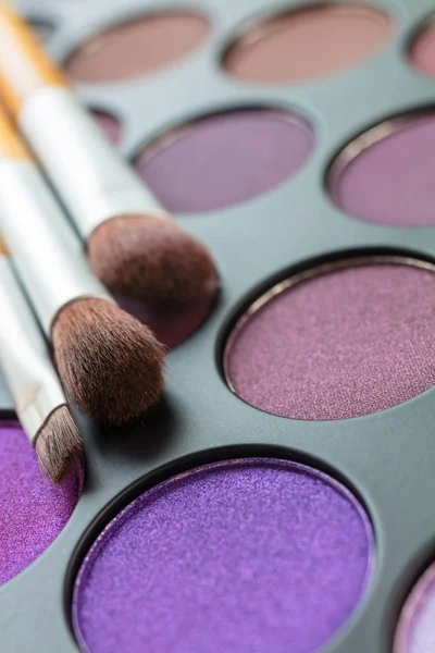 Make-up Palette und Pinsel — Stockfoto