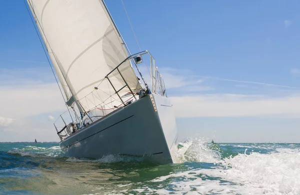 Segelboot-Yacht — Stockfoto