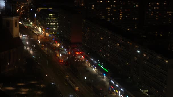 Karl Liebknecht Strasse Berlín Alemania Febrero 2018 Vista Aérea Nocturna — Vídeos de Stock