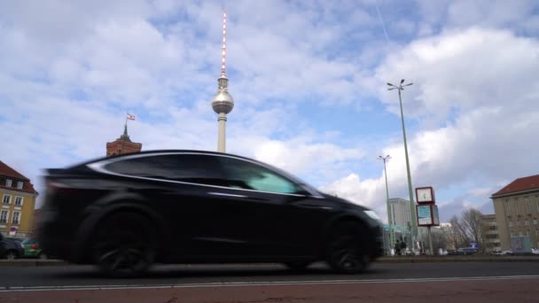 Berliner Fernsehturm Television Tower Rotes Rathaus Berlin Alemania Febrero 2019 — Vídeos de Stock