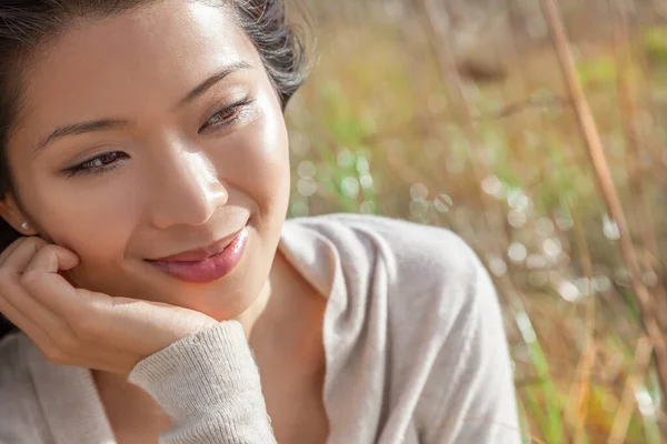 Portrait Beautiful Young Chinese Asian Oriental Woman Resting Her Hand — Stock Photo, Image