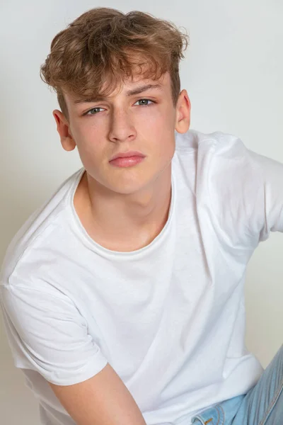 White Background Studio Photograph Young Thoughtful Moody Boy Male Teen — Stock Photo, Image