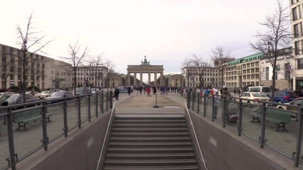 Time Lapse Brandenburg Gate Pariser Platz Berlin Alemania Febrero 2020 — Vídeos de Stock