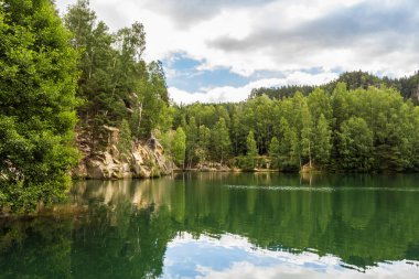 Çek Cumhuriyeti'nde rock City Yeşil Göl.