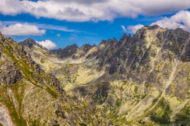 Tatras yüksek. Slovakya. Solisk vadiye görüntülemek.