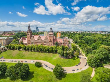 Szczecin hava görünümünü. Manzara oder taraftan görüldü Chrobry milleri ile şehrin.