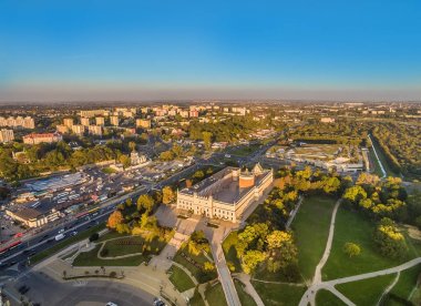 Lublin gelen kuş bakışı. Kalenin Lubelskie ile şehir manzarası ve Binalar Kalinowszczyzna bölgesinin.