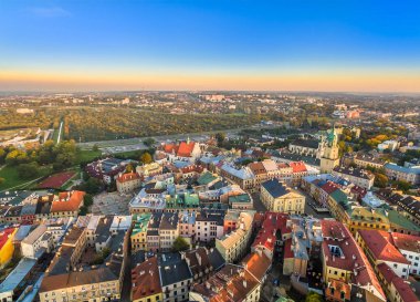 Lublin havadan. Lublin eski şehir ile karakteristik noktaları, kuş bakışı gördüm yatay.