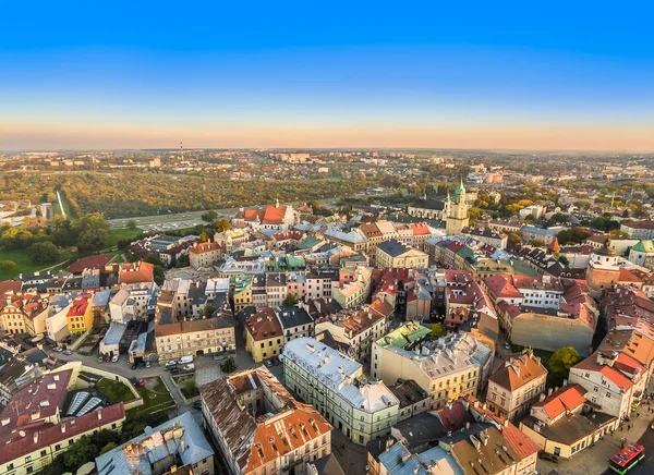 Lublin - the landscape of the old town from the bird's eye view. Monuments and tourist attractions of Lublin seen from the air. — Stock Photo, Image