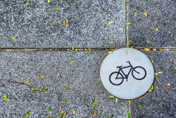 Metalowa plakietka ścieżek rowerowych — Zdjęcie stockowe
