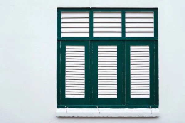 Une fenêtre simple à Singapour . — Photo