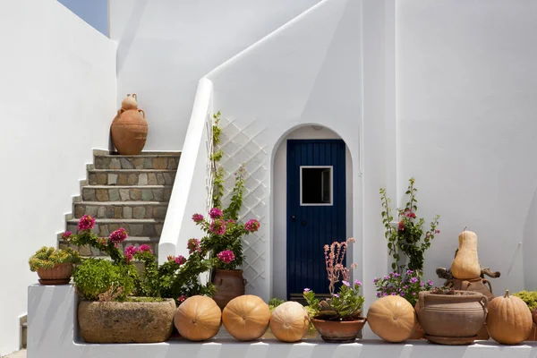 Punkins outside a beach house — Stock Photo, Image