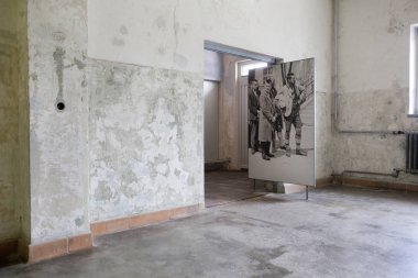 Dachau toplama kampı - iç 