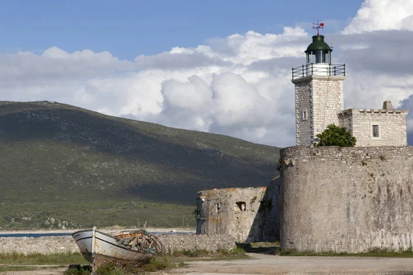 Bir kale, Lefkada Adası, iyon Yunanistan Deniz feneri