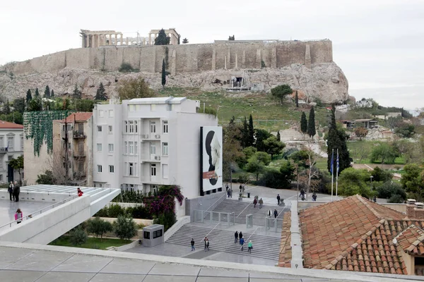 Outside of the new museum of Acropolis — Stock Photo, Image