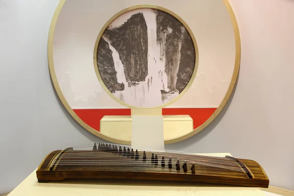 Geleneksel Çin Guzheng