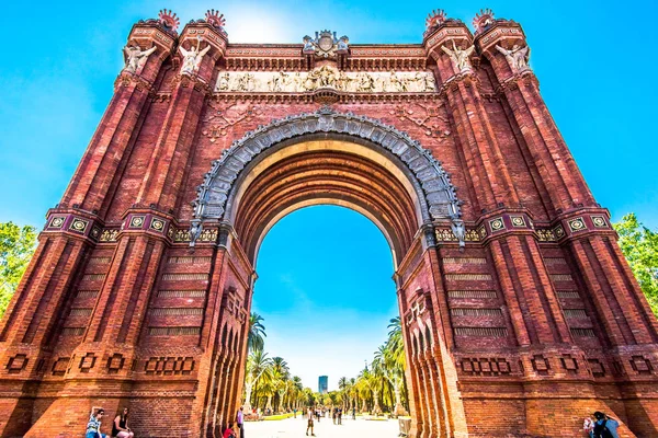 Arco Del Triunfo Barcelona España —  Fotos de Stock