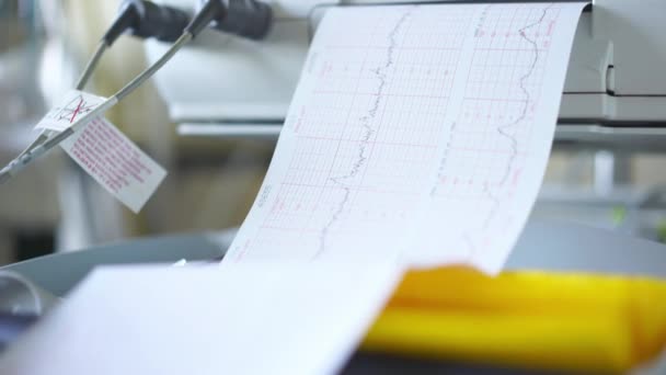 Máquina Monitor Pressão Arterial Hospital — Vídeo de Stock
