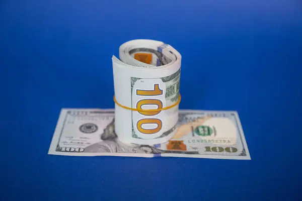 para - birkaç dolar