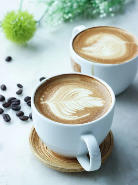 Kahve Latte Sanat Ile Güzel Pencere Işık Tüm Desen Ile — Stok fotoğraf