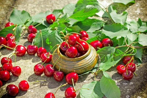 Tatlı sherry - organik berry meyve, canlandırıcı ve sulu meyve — Stok fotoğraf
