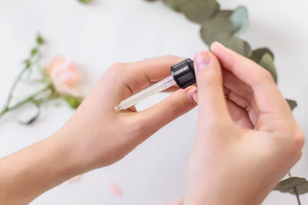 Pelembab Serum Aplikasi Tangan Tata Letak Indah Dari Kosmetik Alami — Stok Foto