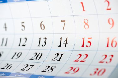 Siyah ve kırmızı nubers takvim sayfası