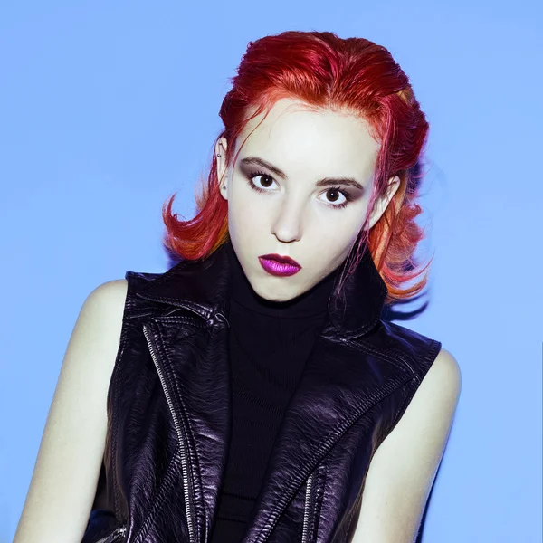 Model Glam Rock style. Red hair and trend Leather Jacket — Stock Photo, Image