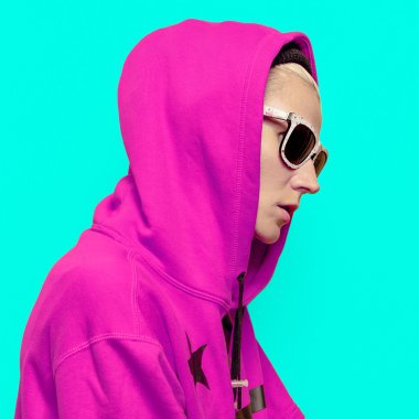 Hip Hop tarzı kız moda kent kültürü