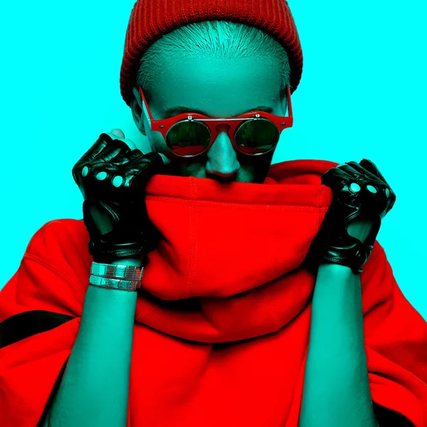 Neon Lady stylish accessories. Glasses, gloves. Hipster fashion — Stock Photo, Image