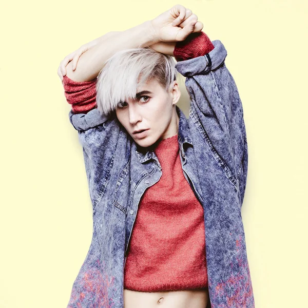 Fashion concept Denim clothing Glamorous Tomboy Blond hipster je — Stock Photo, Image