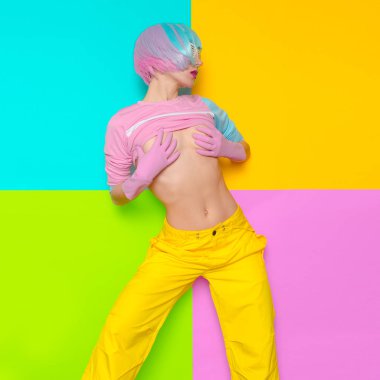 Moda Fitness kız yaratıcı pop sanat tarzı. Minimal tasarım Burak