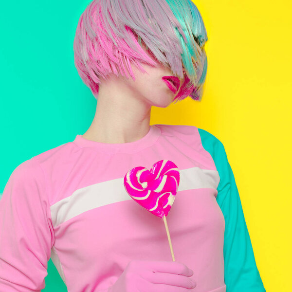 Хипстер Леди и конфеты. Минималистское искусство. Свежие цвета. Pastel tre
