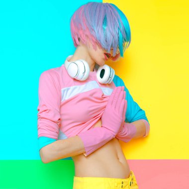 Vanilya Dj kız titreşim. Yaratıcı en az moda stil