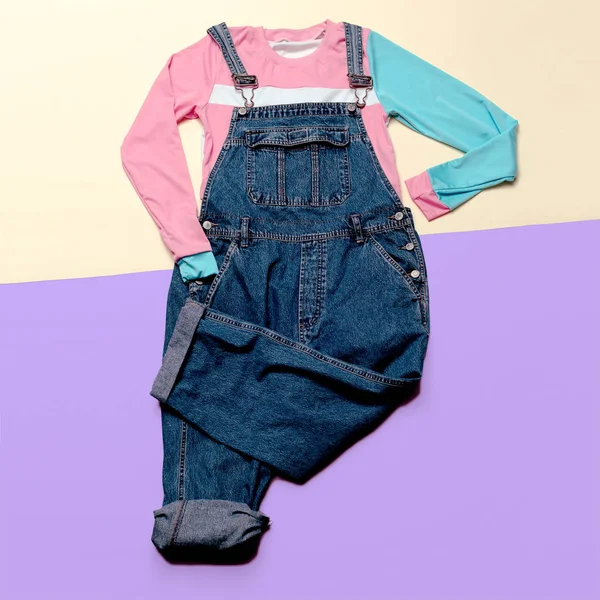 Fashionable denim overalls. Stylish clothes. Urban fashion — Stock Photo, Image