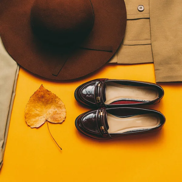 Vintage tenue Chaussures chapeau. Style d'automne — Photo