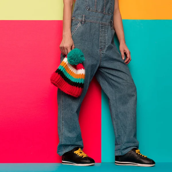 Stylish overalls. Urban. Skateboard snowboard wear. Sneakers Min — Stock Photo, Image